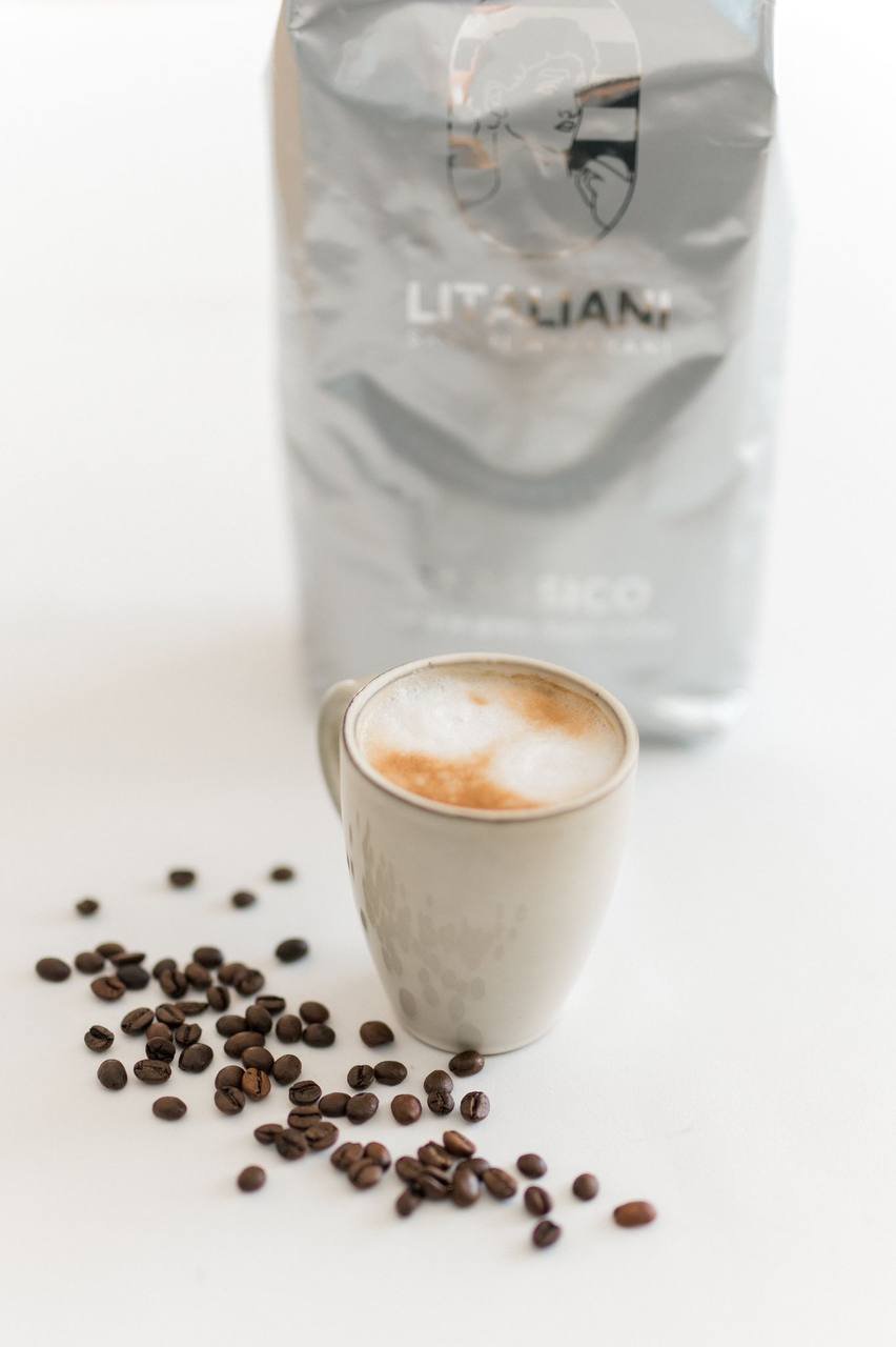 Cappuccino et café Litaliani en grains